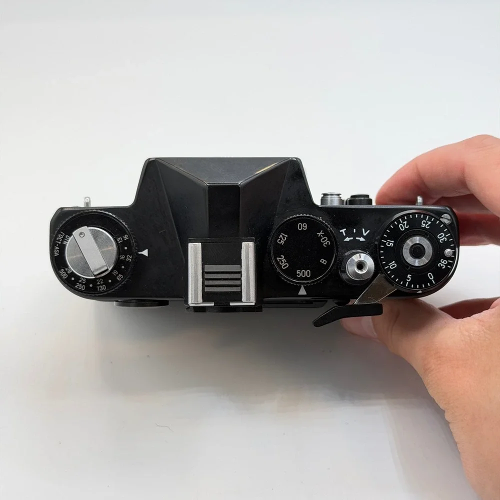 Zenit TTL 35mm Film SLR Camera Body Vintage Made in USSR M42 Mount Black